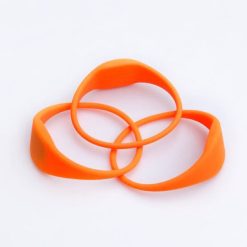Szilikon karkötők RFID chippel